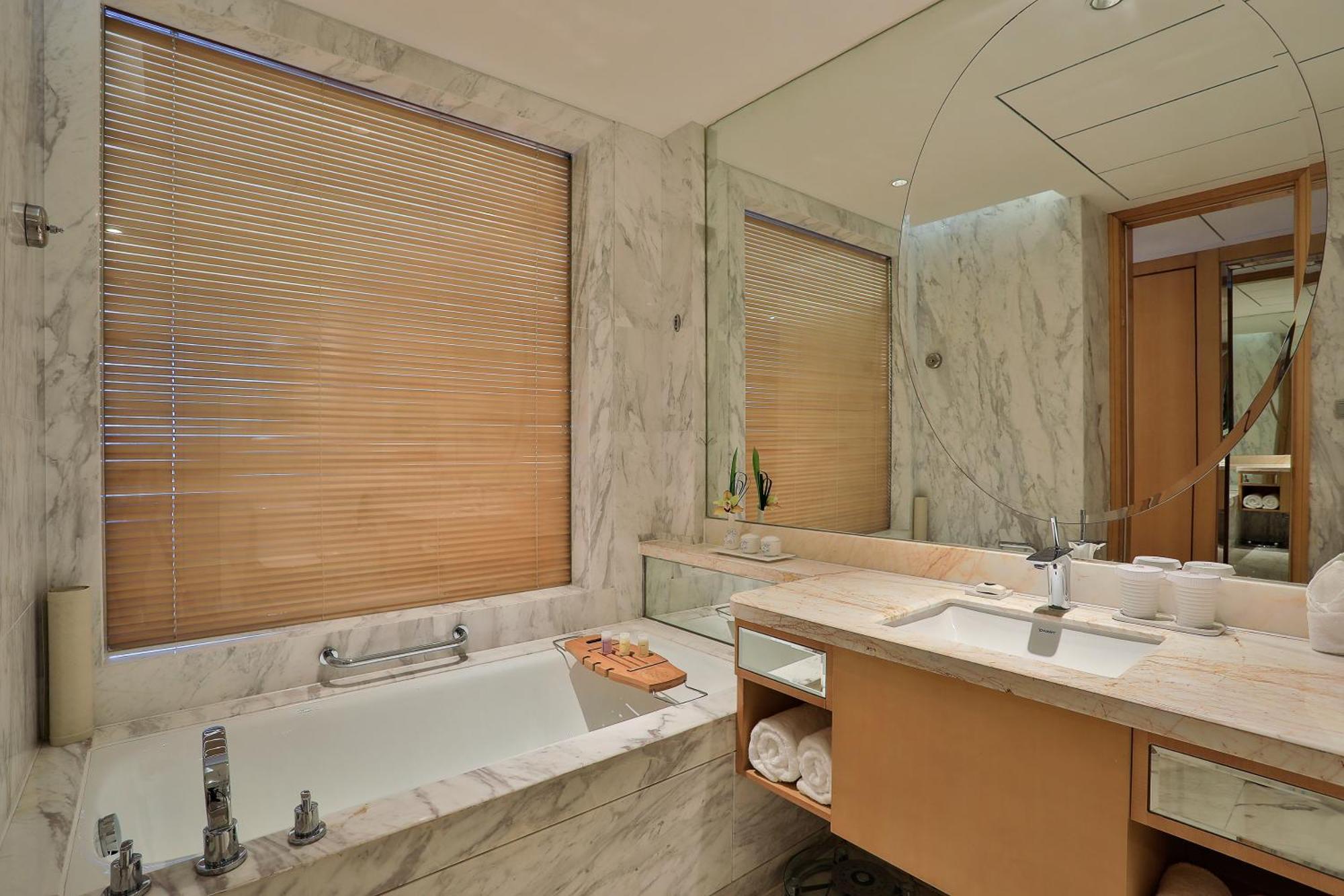 Shaoxing Tianma Grand Hotel Екстериор снимка